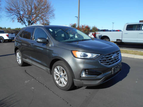 2019 Ford Edge Titanium