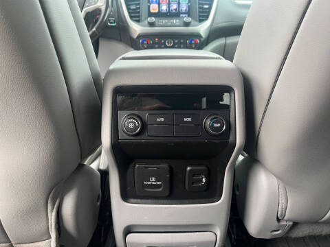 2018 GMC Acadia SLT-1