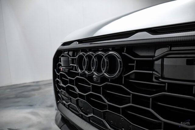 2023 Audi RS Q8 4.0T quattro