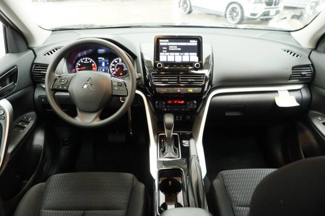 2026 Mitsubishi Eclipse Cross ES