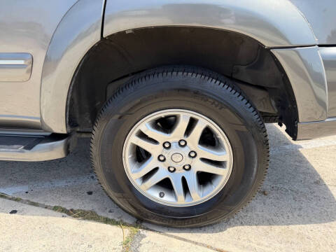 2006 Toyota Sequoia SR5