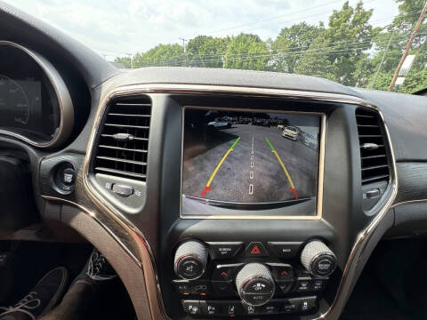 2017 Jeep Grand Cherokee Summit