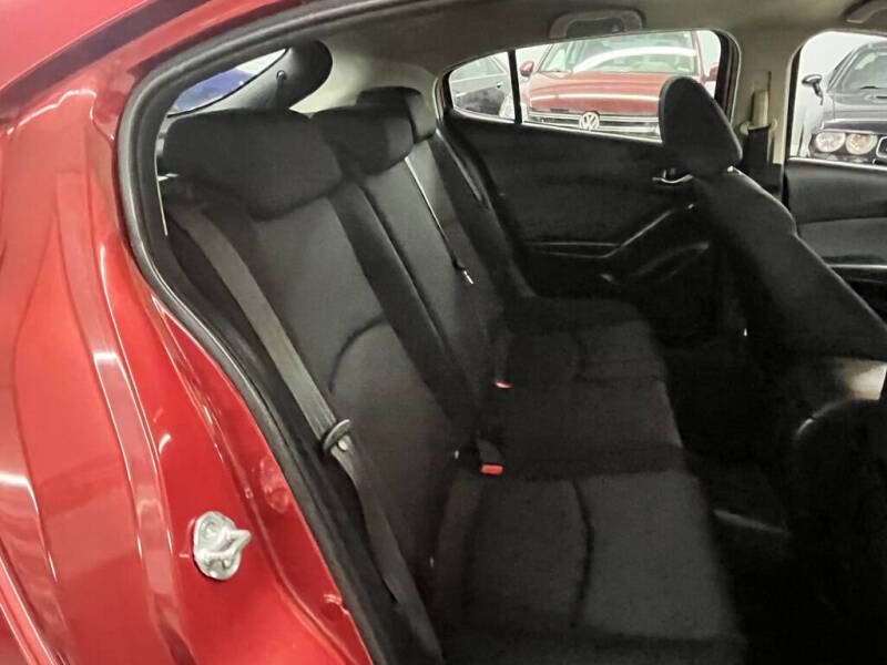 2016 Mazda MAZDA3 i Sport