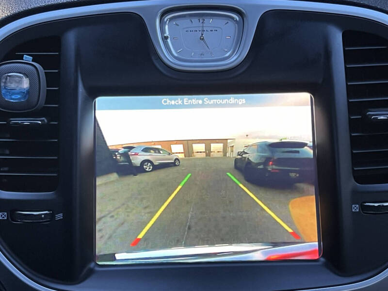 2019 Chrysler 300 Limited