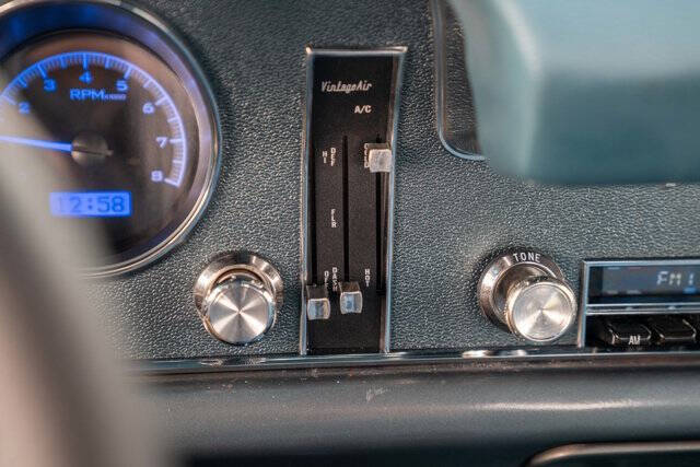 1968 Pontiac GTO 36