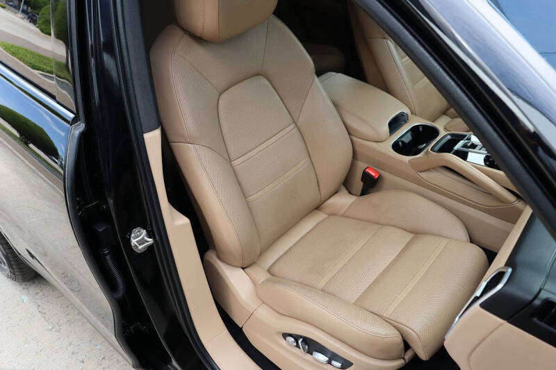 2020 Porsche Cayenne