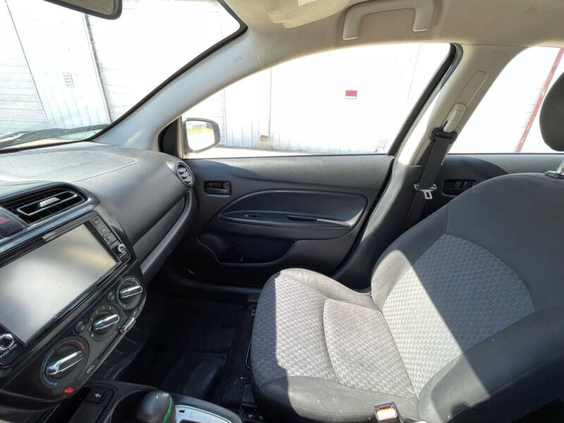 2019 Mitsubishi Mirage ES