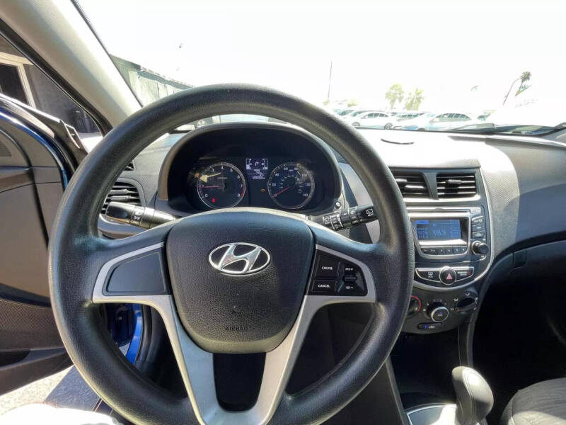 2015 Hyundai Accent GS