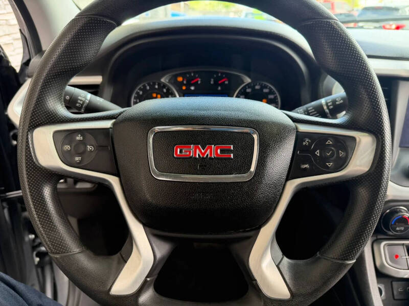 2021 GMC Acadia SLE