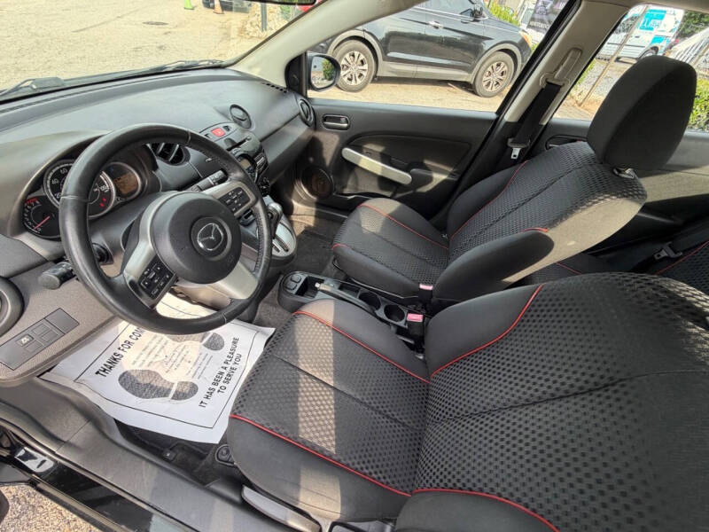 2011 Mazda MAZDA2 Touring