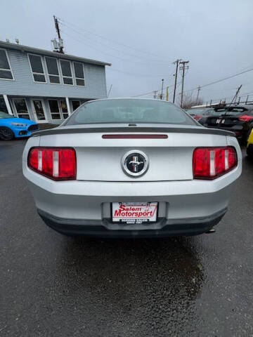 2010 Ford Mustang V6 Premium
