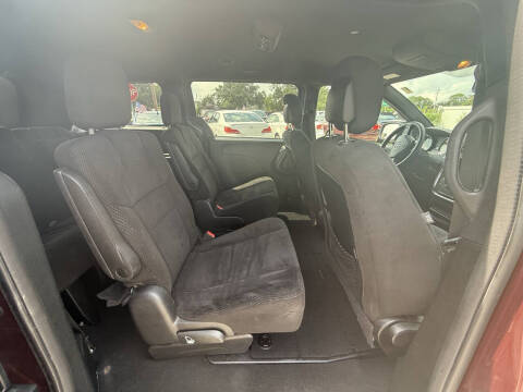 2017 Dodge Grand Caravan SE Plus