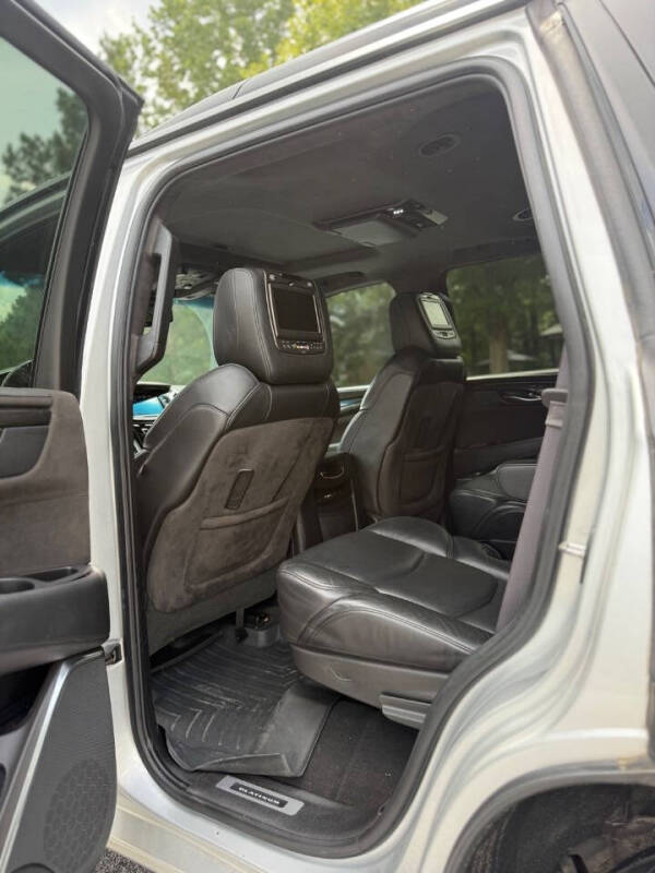 2016 Cadillac Escalade Platinum