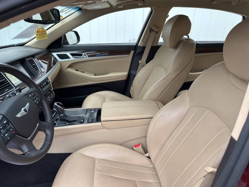 2016 Hyundai Genesis