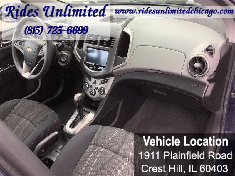 2016 Chevrolet Sonic LT Auto