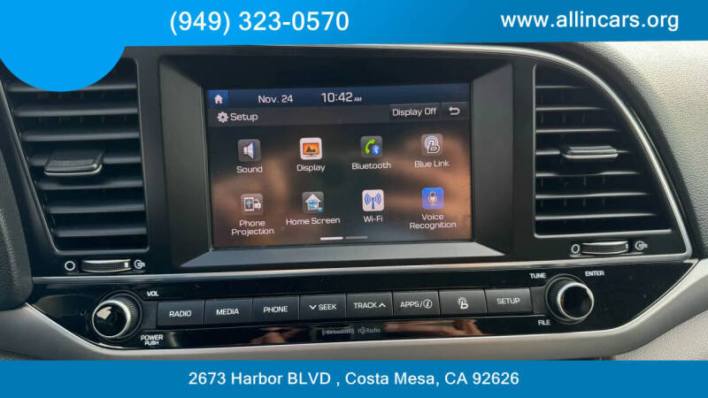 2018 Hyundai Elantra