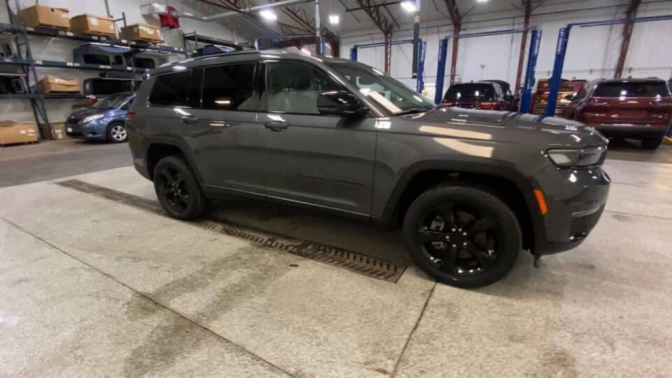 2023 Jeep Grand Cherokee L for sale at Victoria Auto Sales in Victoria, MN