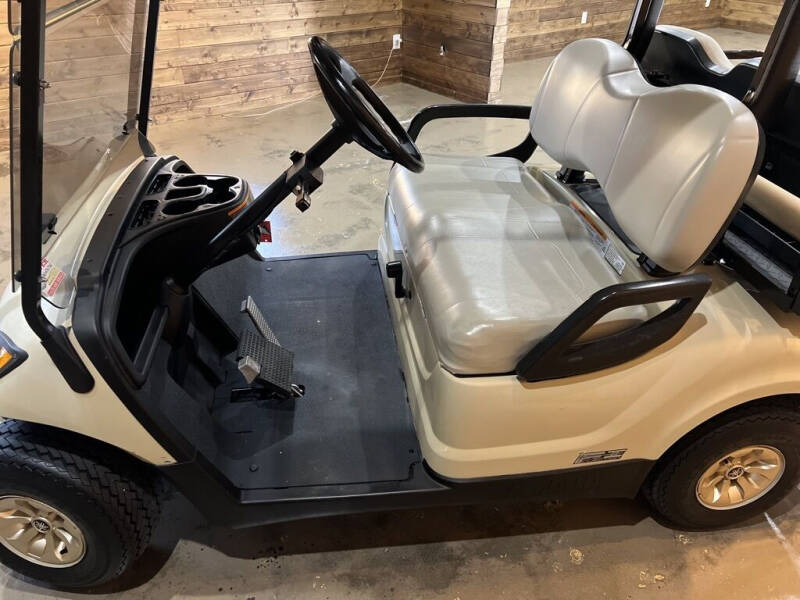 2016 Yamaha Golf Cart