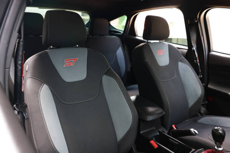 2017 Ford Focus ST