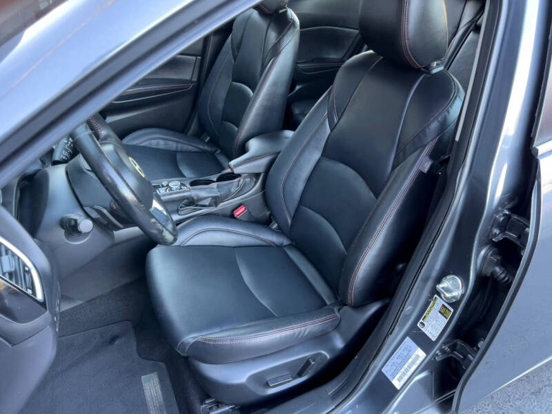 2014 Mazda MAZDA3 s Touring