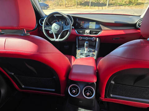 2018 Alfa Romeo Giulia Ti