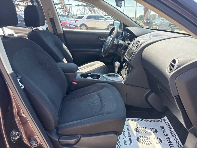 2015 Nissan Rogue Select S