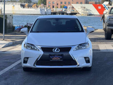 2017 Lexus CT 200h