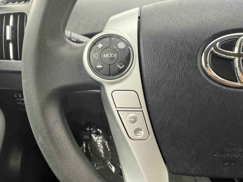 2012 Toyota Prius Two