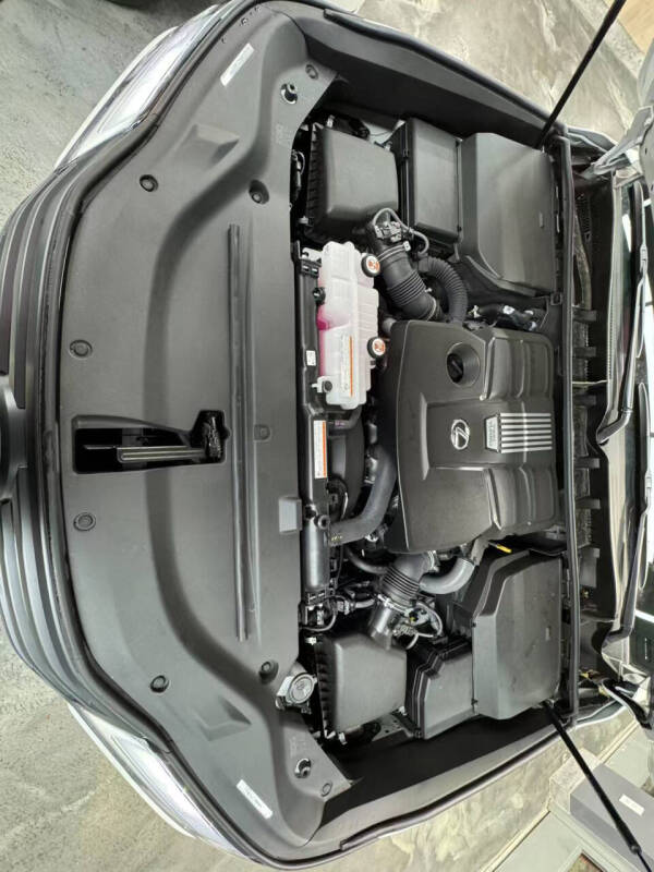 2024 Lexus LX 600 Luxury