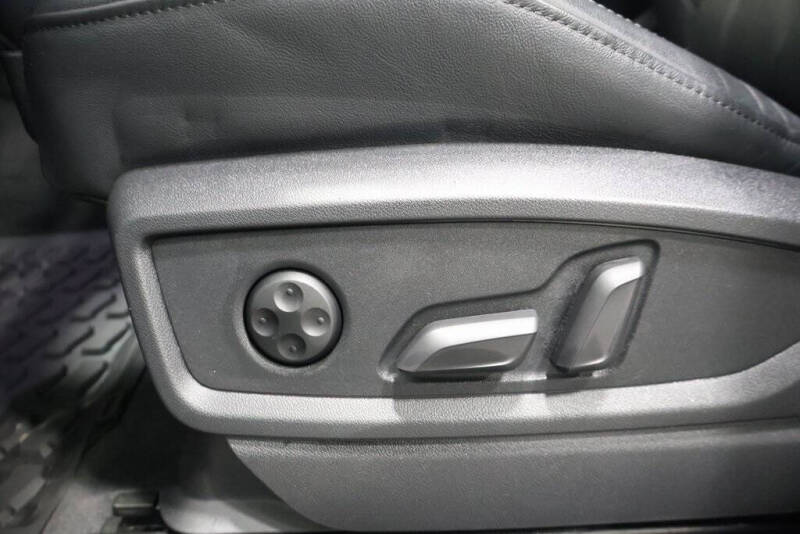 2025 Audi Q5 e quattro S line Prem Pl 55 TFSI