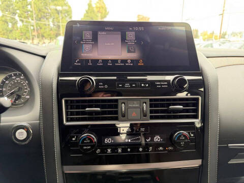 2024 Infiniti QX80 Premium Select