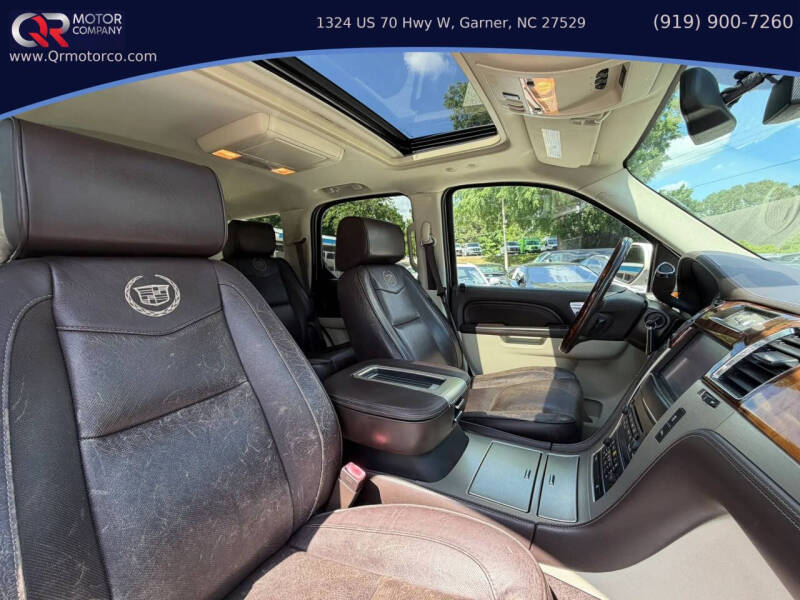 2013 Cadillac Escalade Platinum Edition
