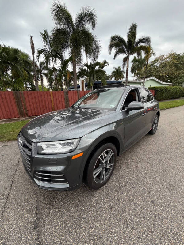 2020 Audi Q5 Premium Plus's photo