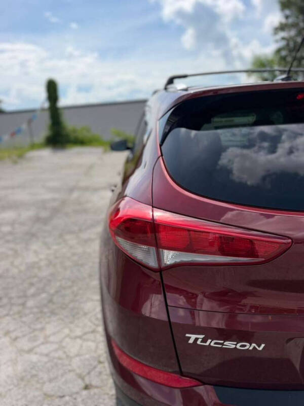 2016 Hyundai Tucson SE
