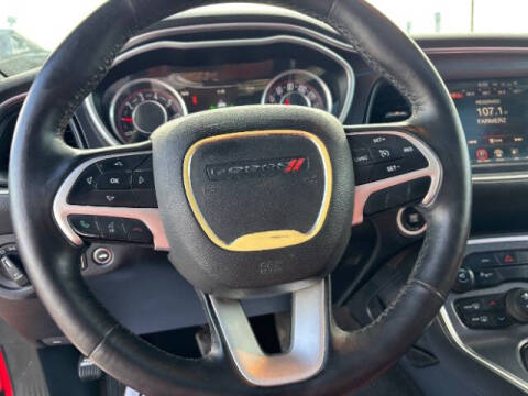 2016 Dodge Challenger SXT Plus