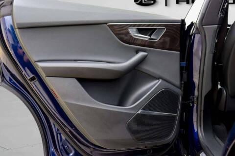 2021 Audi Q8 quattro Premium Plus 55 TFSI