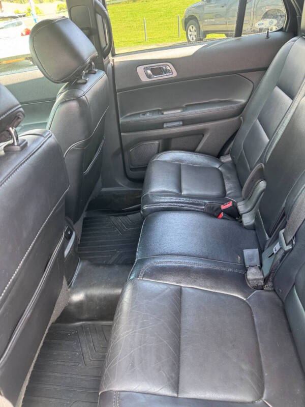 2011 Ford Explorer Limited