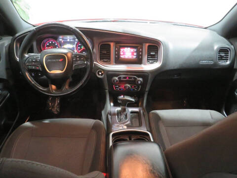 2017 Dodge Charger SE
