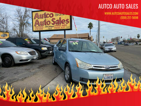 2009 Ford Focus for sale at AUTCO AUTO SALES in Fresno CA