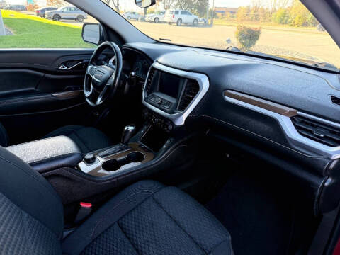 2019 GMC Acadia SLE-2