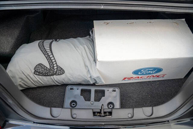 2009 Ford Shelby GT500 33