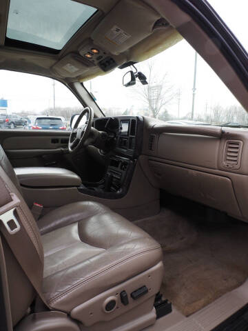 2004 GMC Yukon Denali