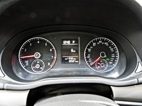 2015 Volkswagen Passat 1.8T S