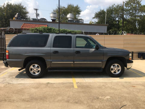 2002 Chevrolet Suburban for sale at True Auto Sales & Wrecker Service in Dallas TX