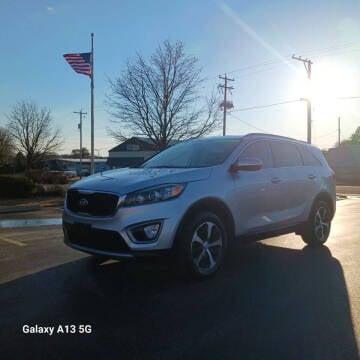 2016 Kia Sorento for sale at Ideal Auto Sales, Inc. in Waukesha WI