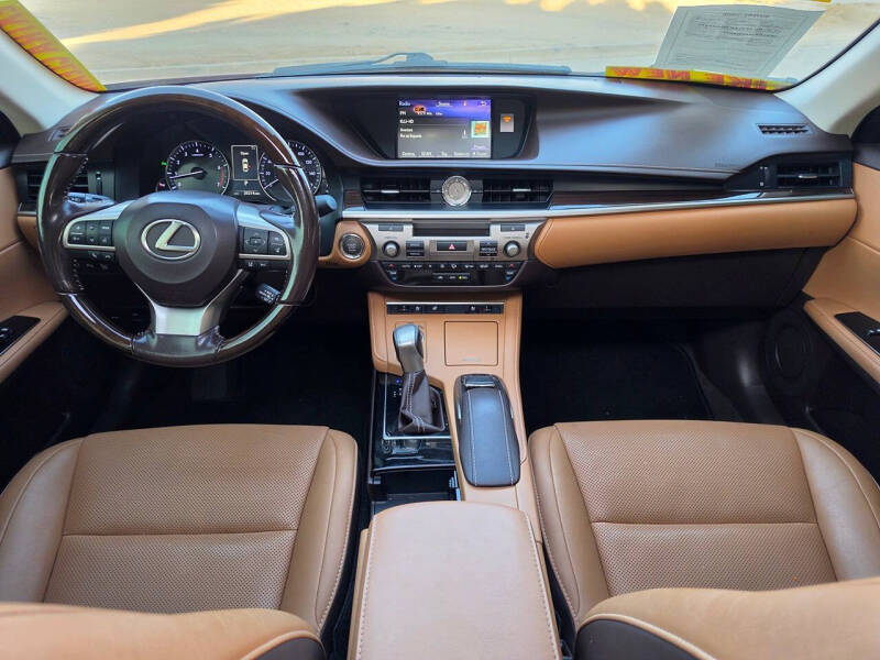 2017 Lexus ES 350