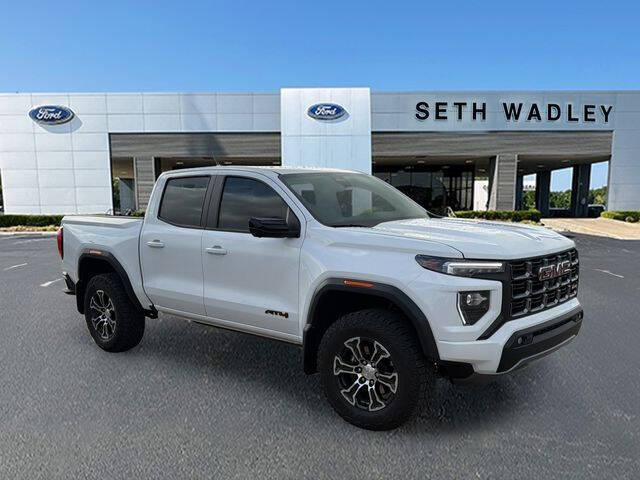 2024 GMC Canyon AT4's photo