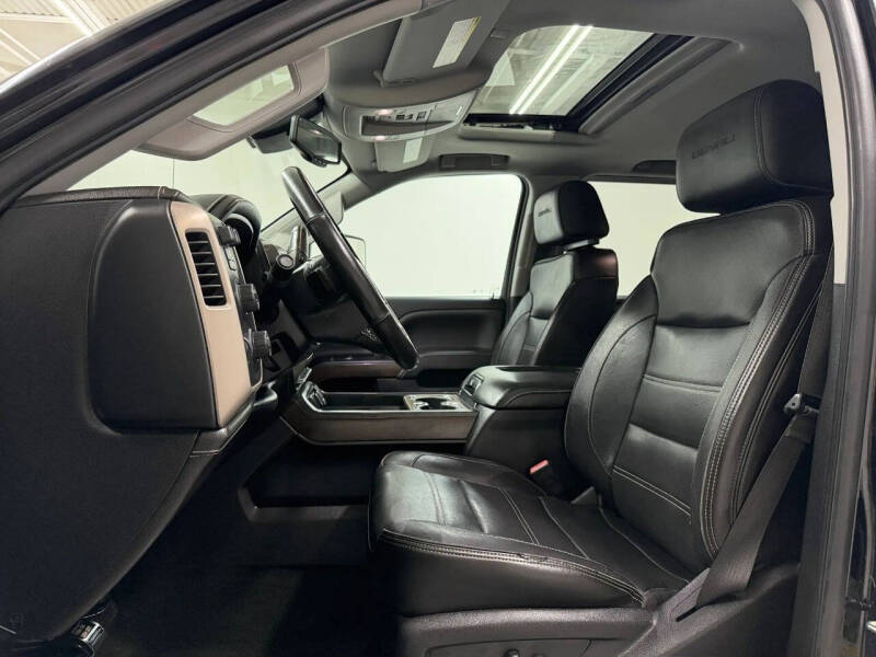 2018 GMC Sierra 2500HD Denali