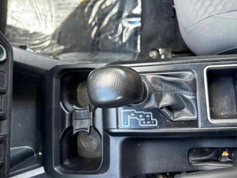 2020 Toyota Tacoma SR