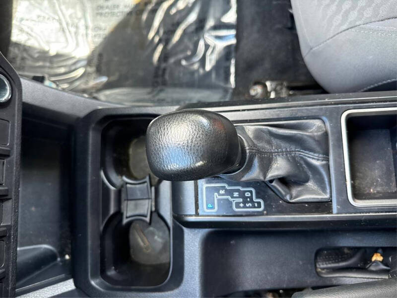 2020 Toyota Tacoma SR